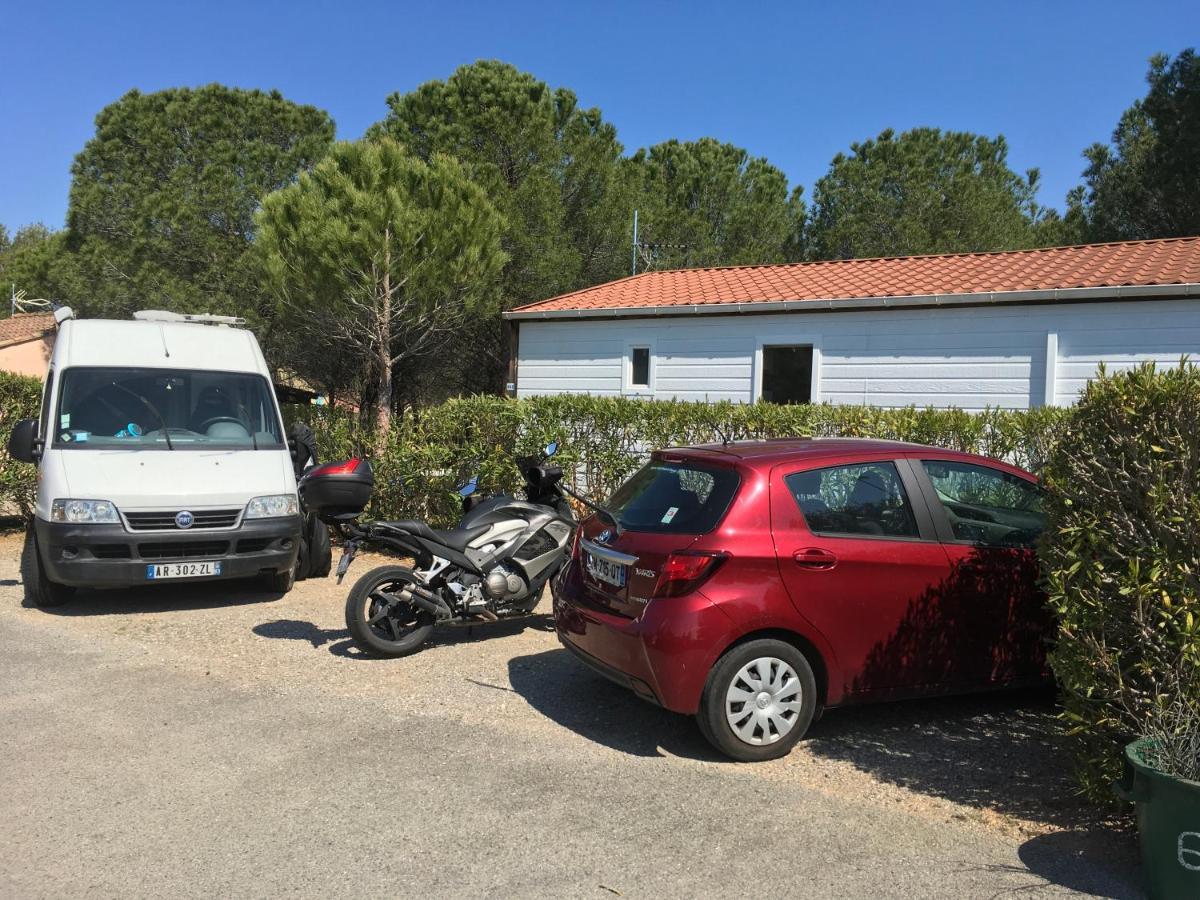 Oasis Village Puget-sur Argens Buitenkant foto